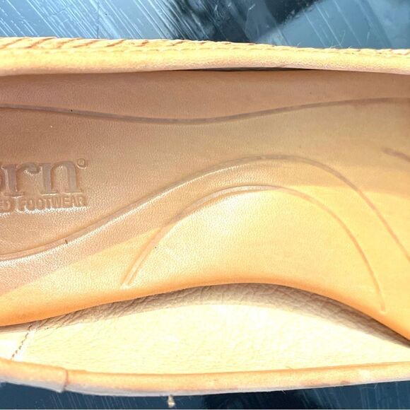 Born Carrie Flats Size 7 Medium Cork Snake Embossed Bow Trim Brown Comfort - Picture 6 of 12